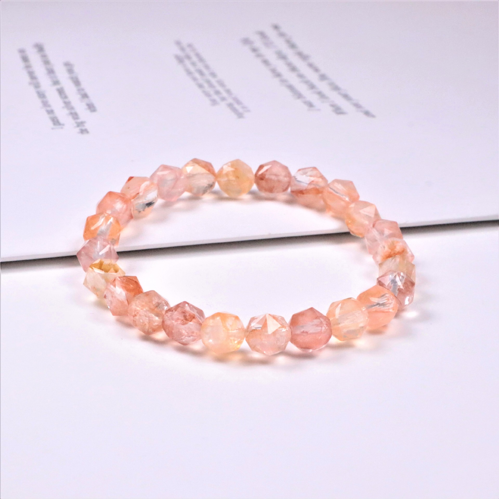 Natural Diamond-Cut Red Resin Flower Bracelet - Image 3